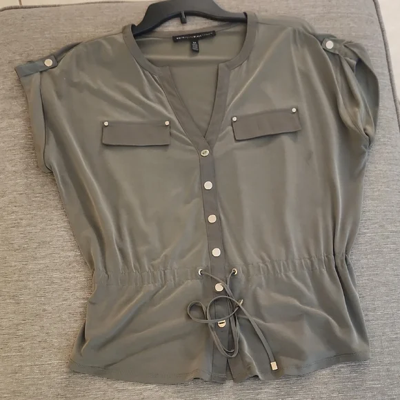 White House Black Market Button-Down Blouse in Olive - Picture 2 of 2